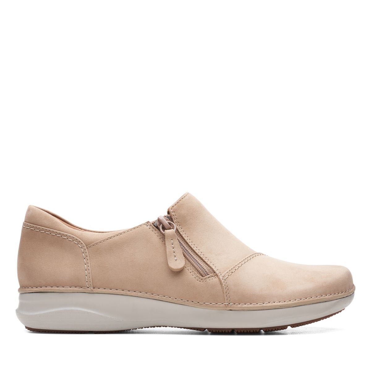 Clarks Appley Zip Casual Shoes Brown | 92528487