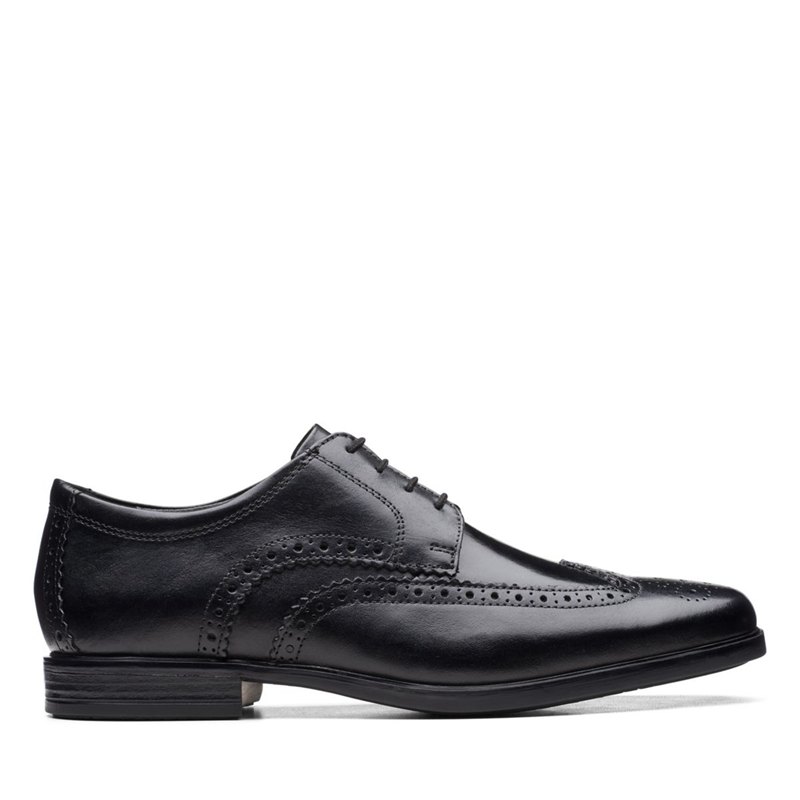 Clarks Howard Wing Brogues Black | 11366674