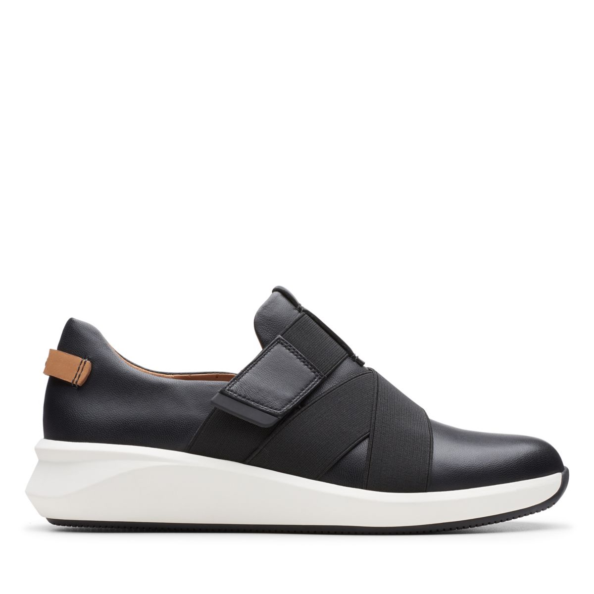 Clarks Un Rio Strap Sneakers Black | 18294279